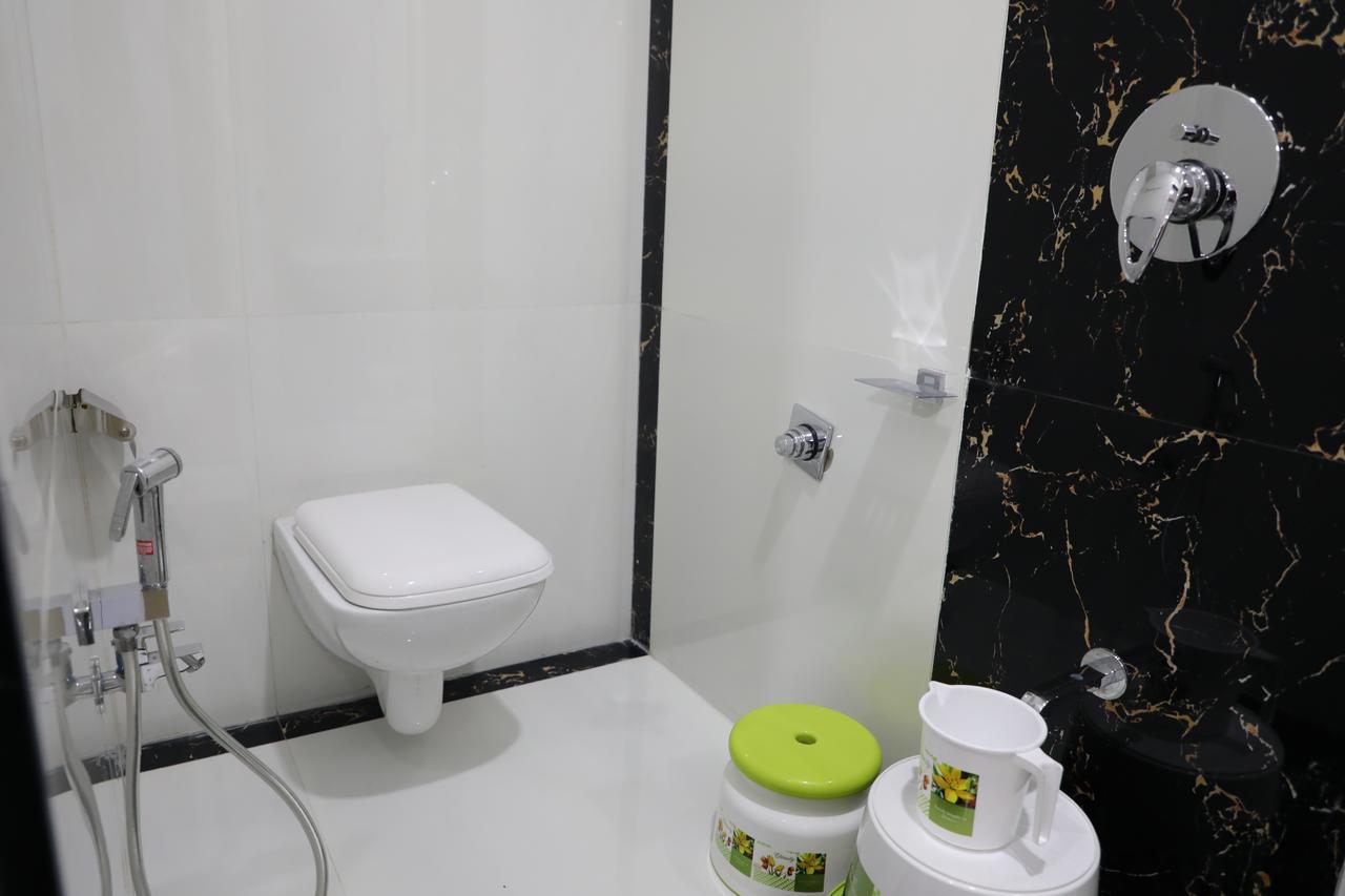 Hotel Pearl Navi Mumbai Exterior foto