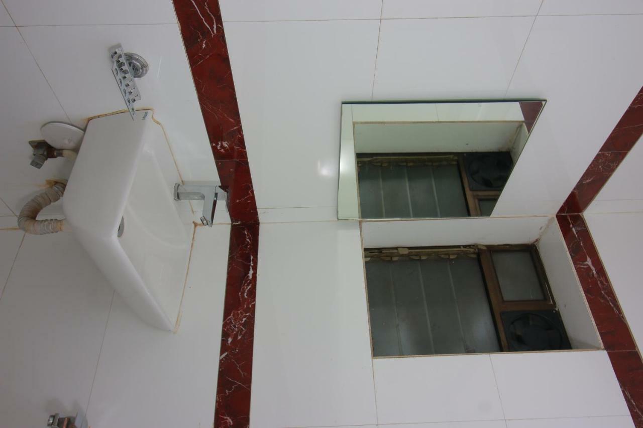 Hotel Pearl Navi Mumbai Exterior foto